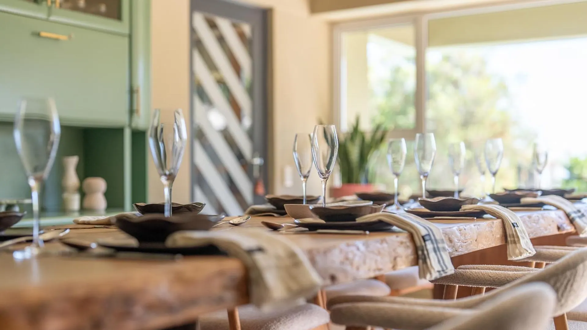 New! Kinvara Villa With Pool, Gym & Lion'S Head View Cape Town