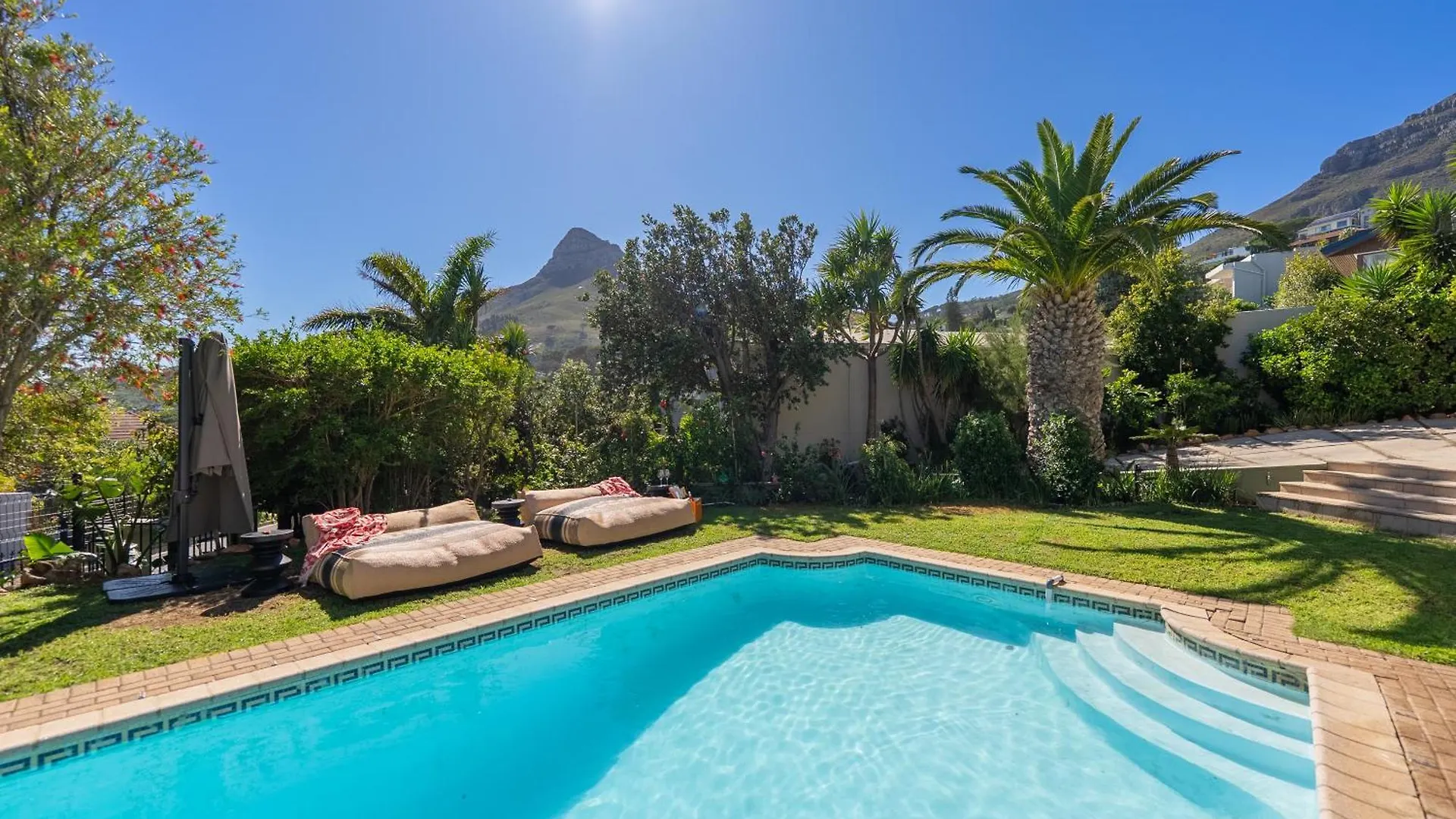 New! Kinvara Villa With Pool, Gym & Lion'S Head View Cape Town 0*,